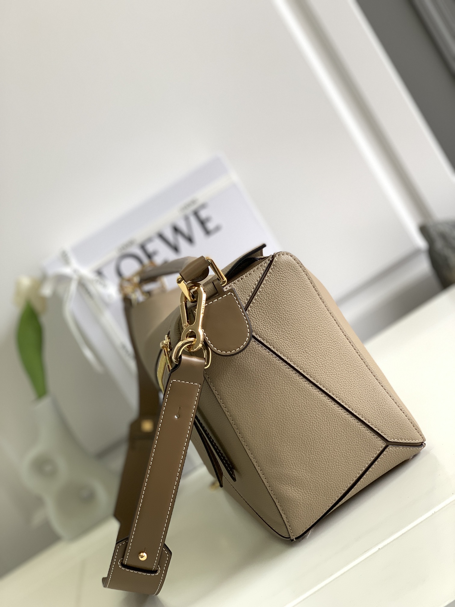 Handbags LOEWE 10170 size:35*17*24 cm - vstockx