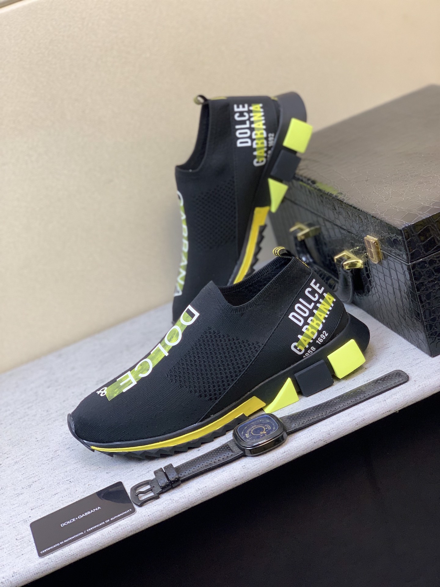 Dolce & Gabbana Sorrento 27 - vstockx