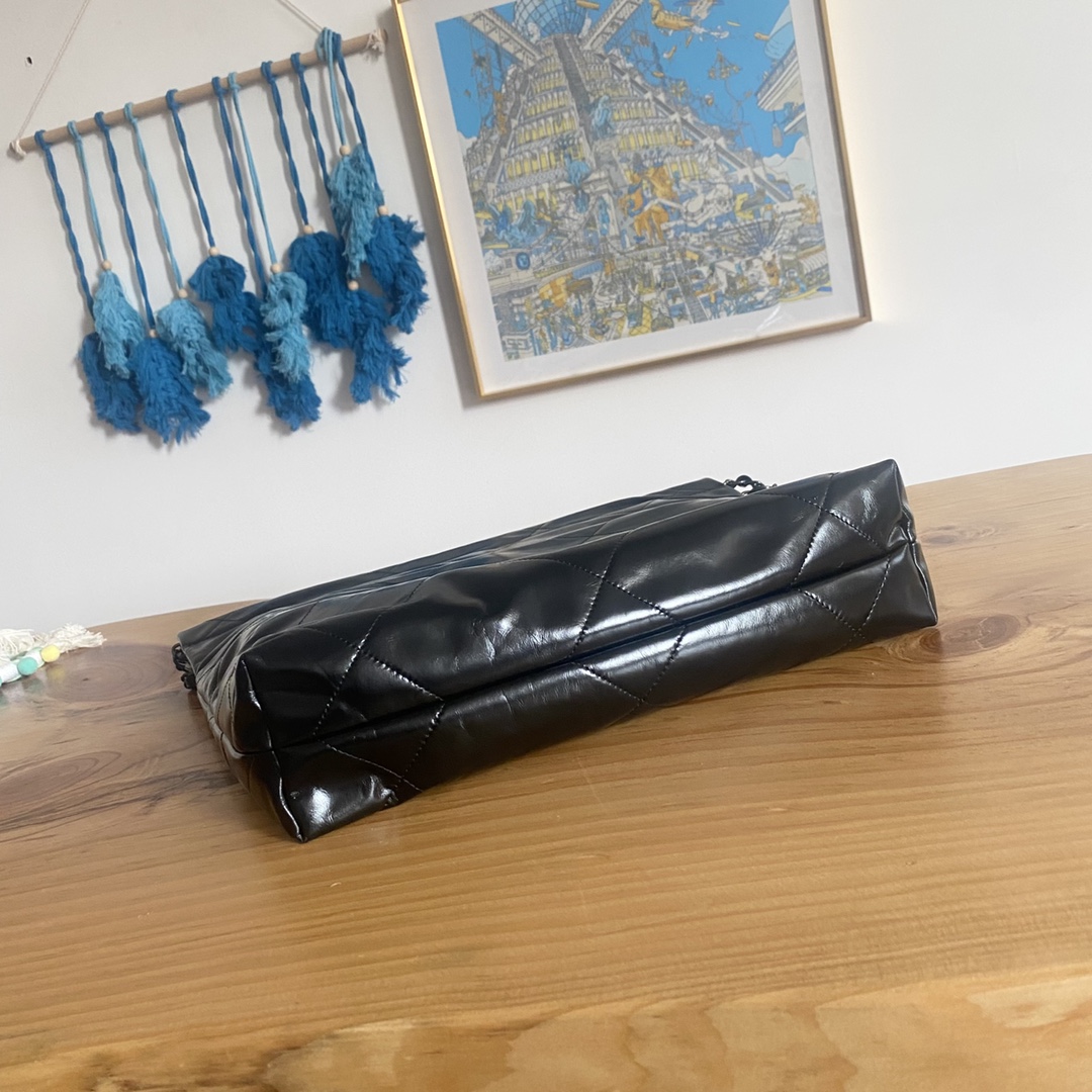 Handbag Chanel AS3260 size 35X37X7 Cm - vstockx