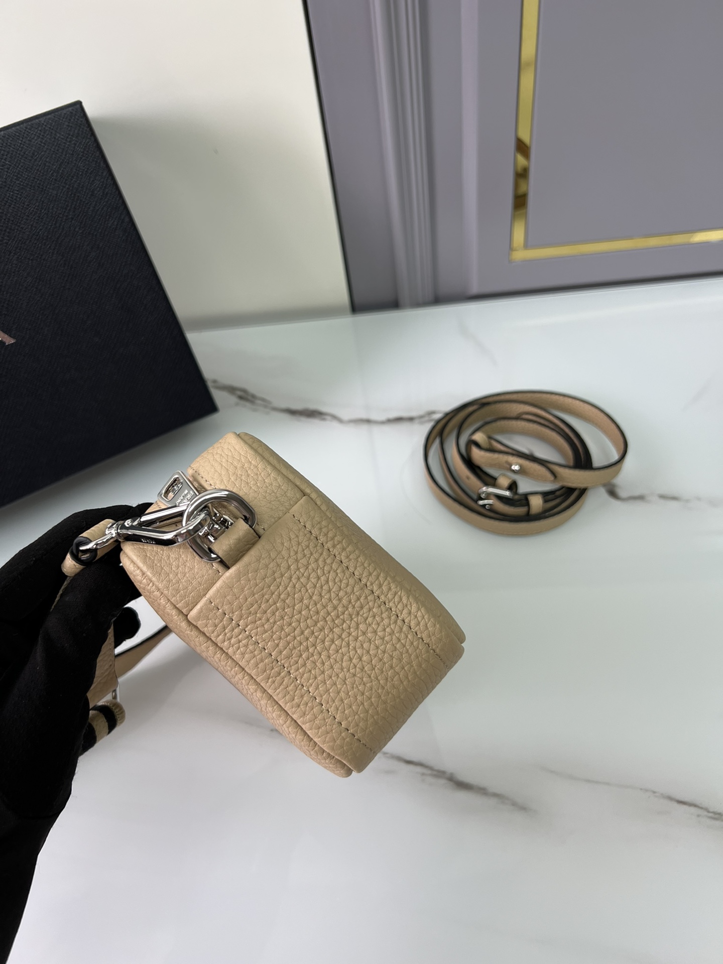 handbags prada 1BH192 19*12*6 - vstockx