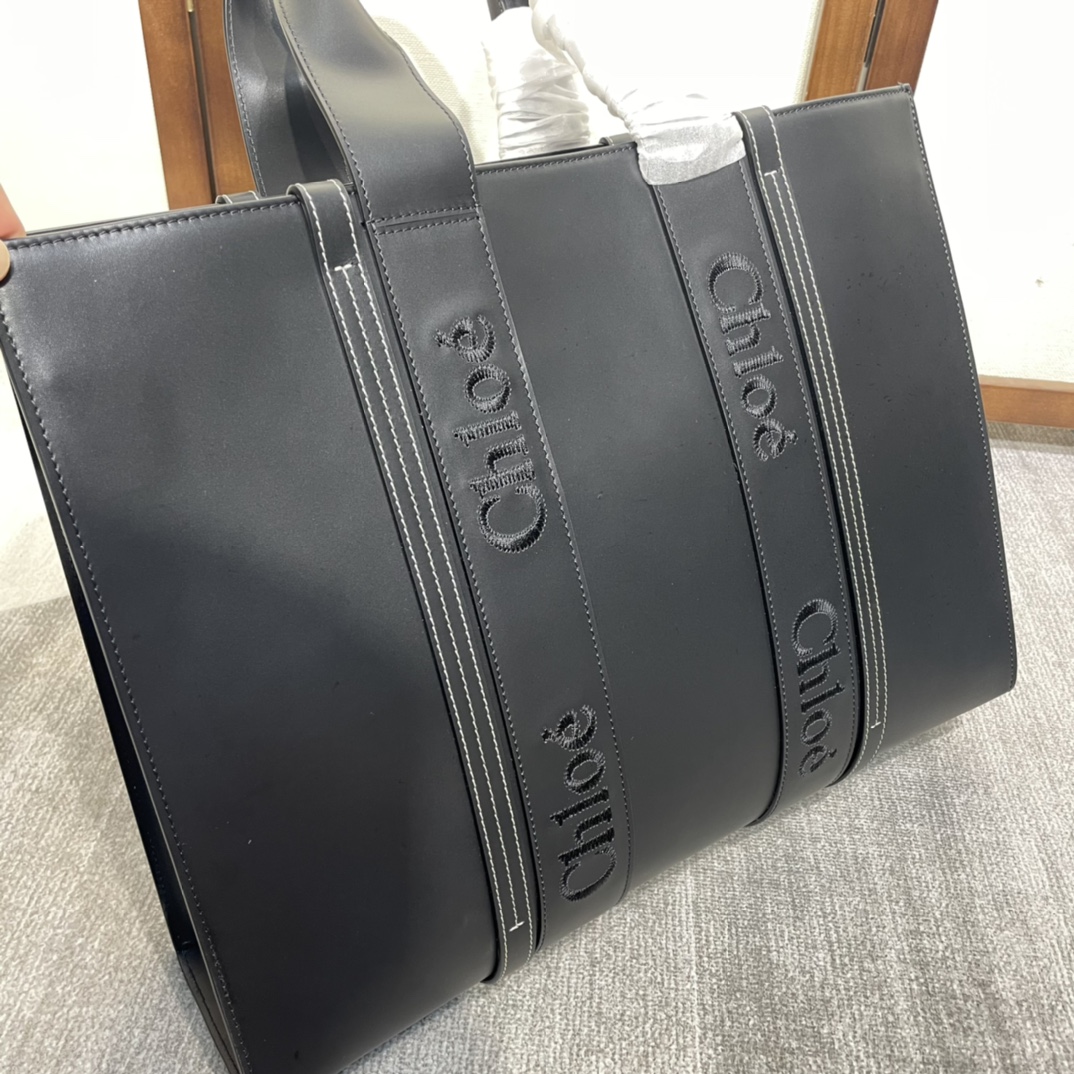 Handbags Chloe 22S Woody 6067 size:45*33*13 cm - vstockx