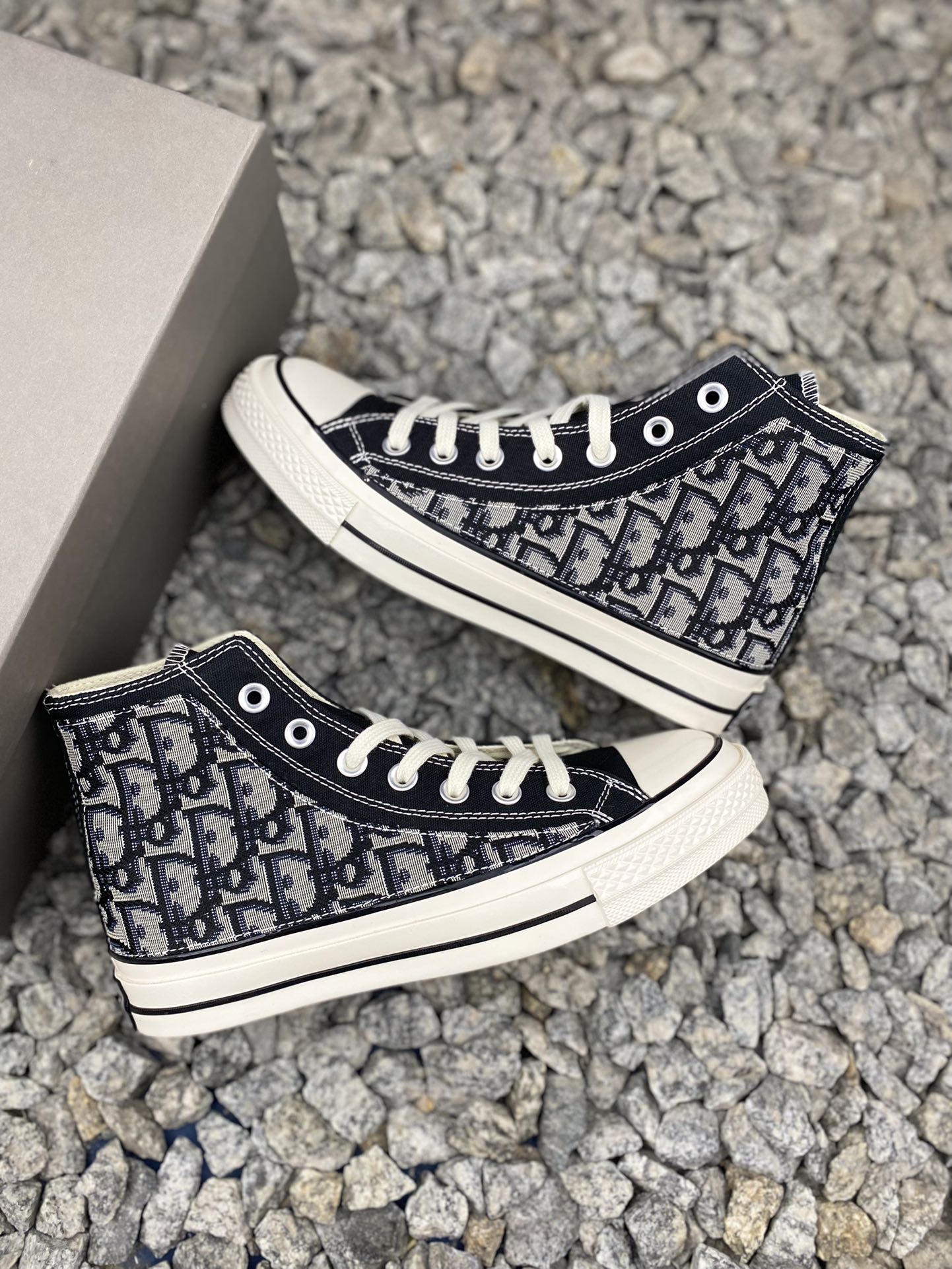 Converse Dior 1970 - vstockx