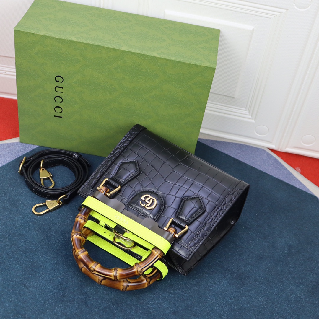 Handbag Gucci 655661 size 20*16*10 cm - vstockx