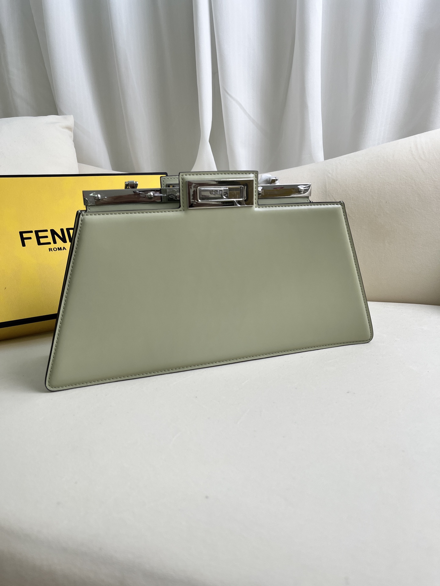 handbags FENDI 1011 size:34*18.5*11cm - vstockx