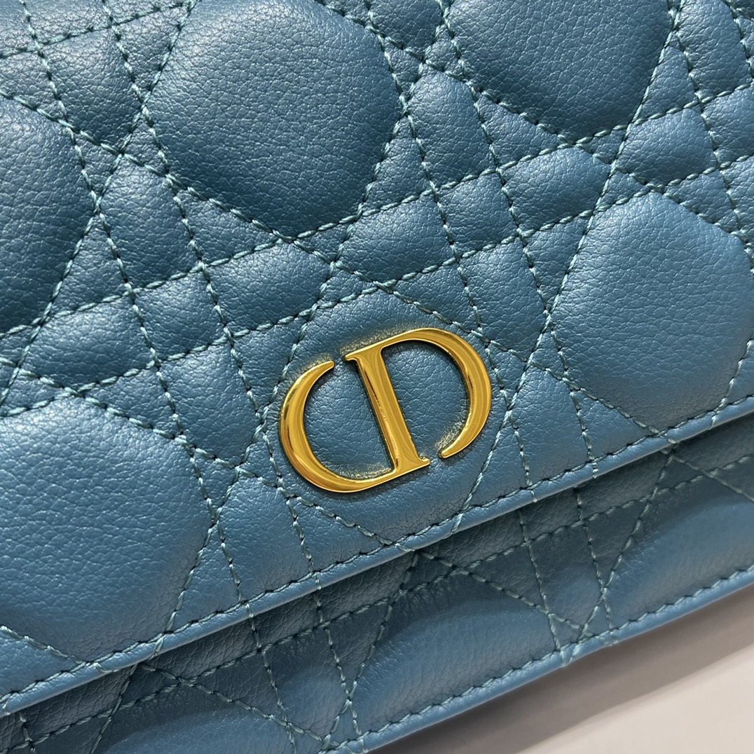 Handbag Dior 5091 size 20 x 11.5 x 3.5 cm - vstockx