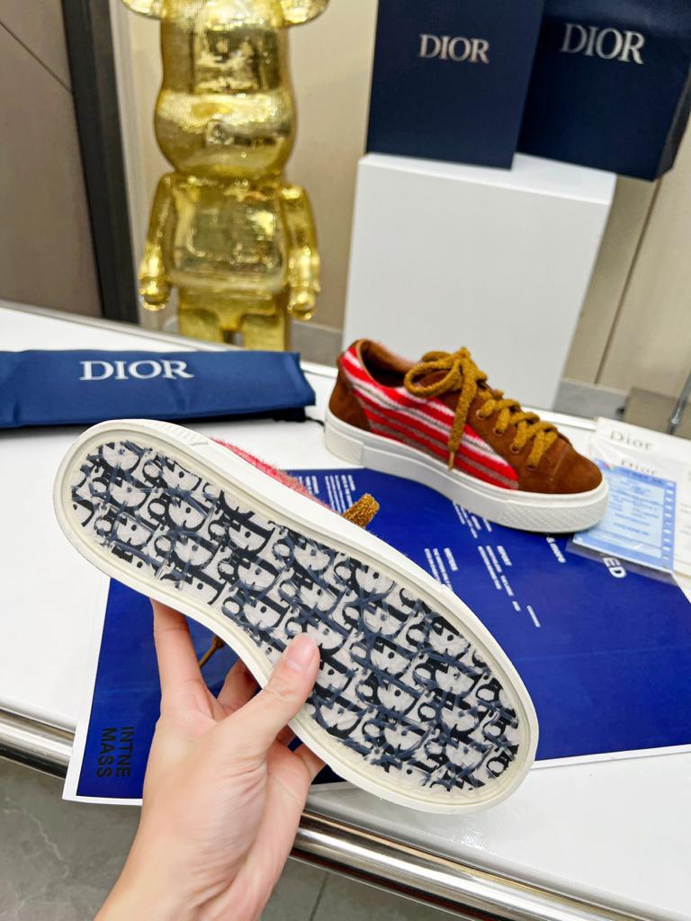 Dior B33 4 - vstockx