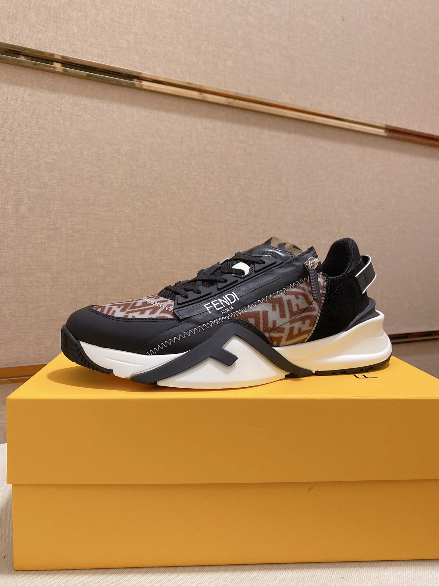 Fendi Flow Ff Sneakers 19 - vstockx