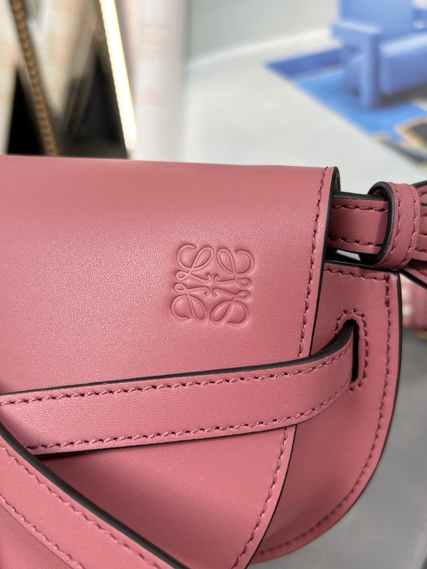 Handbags LOEWE   size:15*12.5*9cm - vstockx