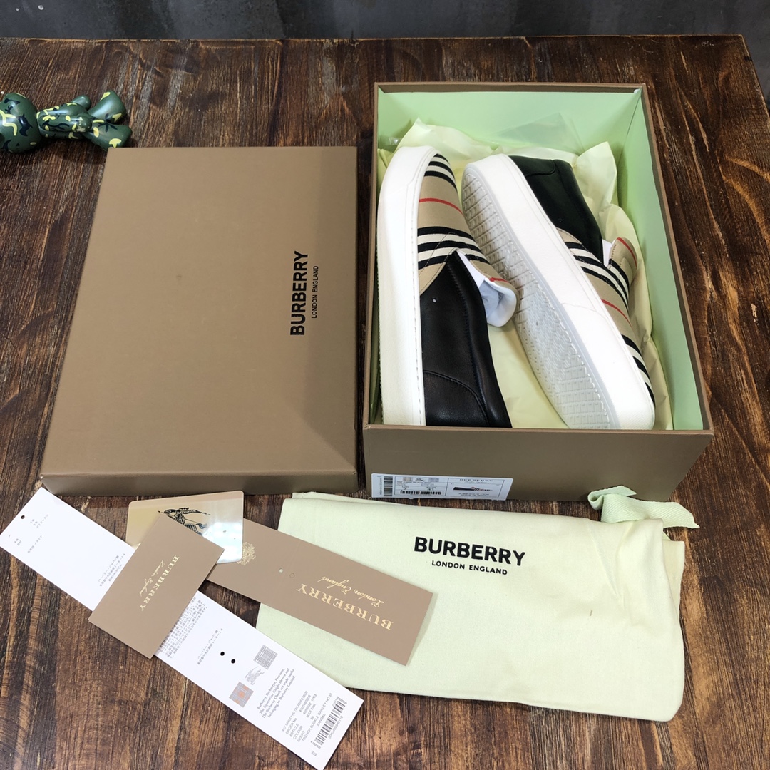 Burberry House Check Sneaker 8 - vstockx