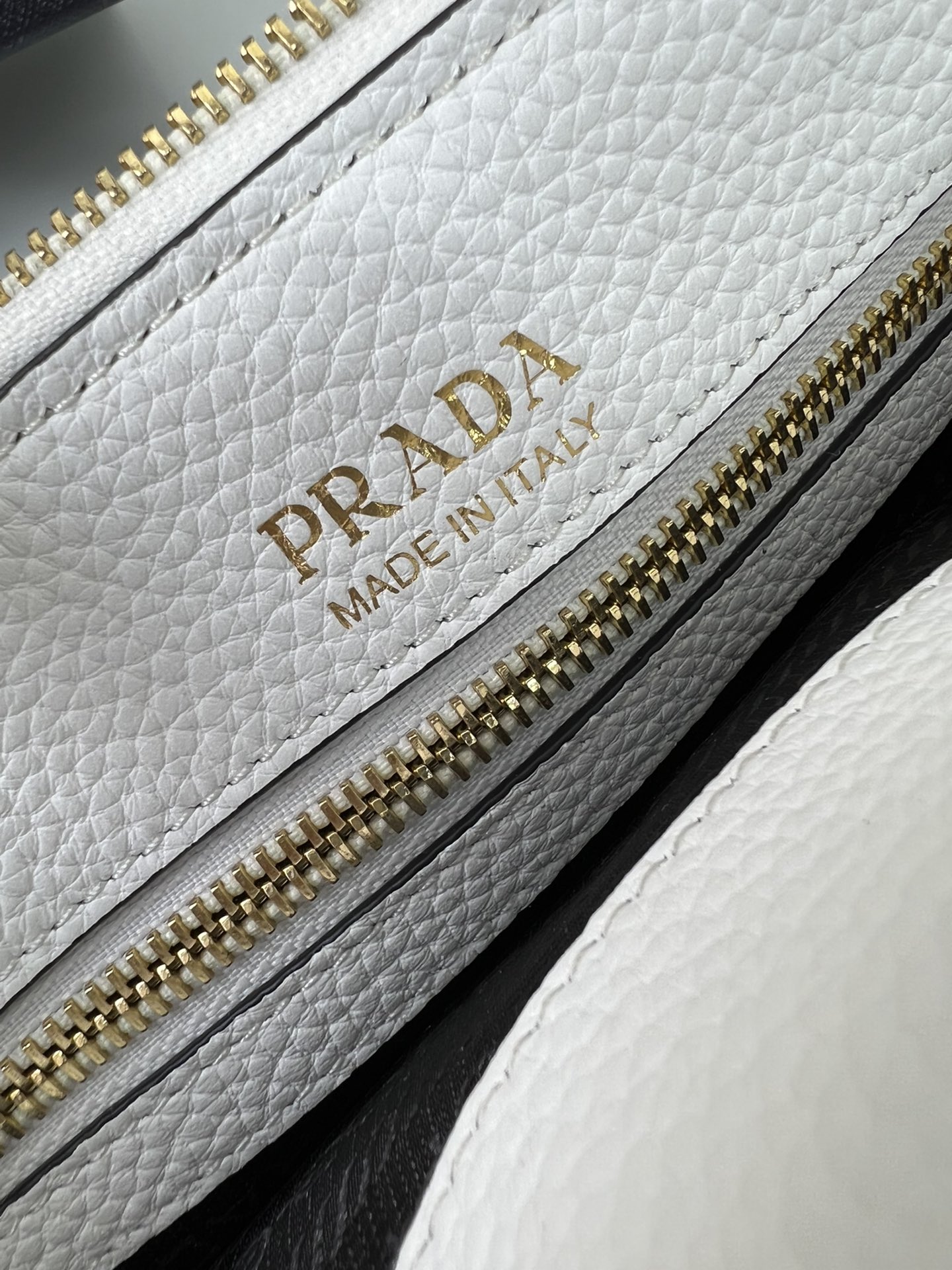 handbags prada 1BA111 24*19*12 - vstockx