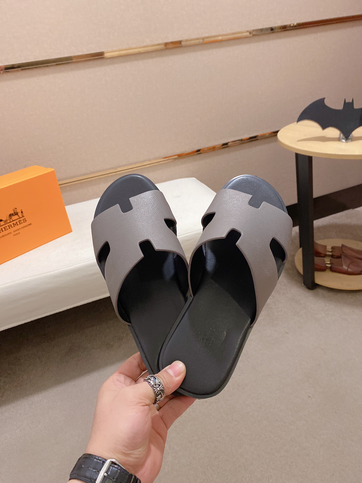 Hermes Sandals 5 - vstockx