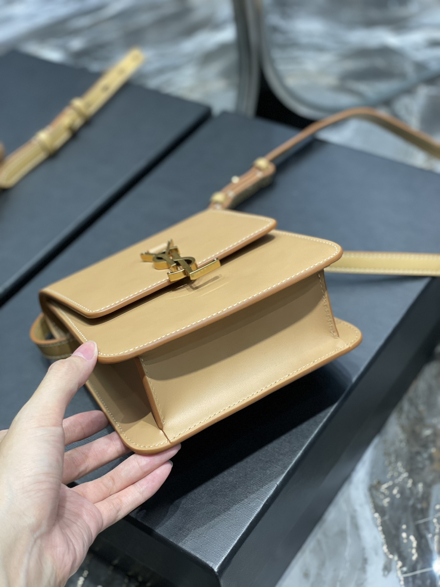 Handbags SAINT LAURENT 668809 size 16  18x6 cm - vstockx