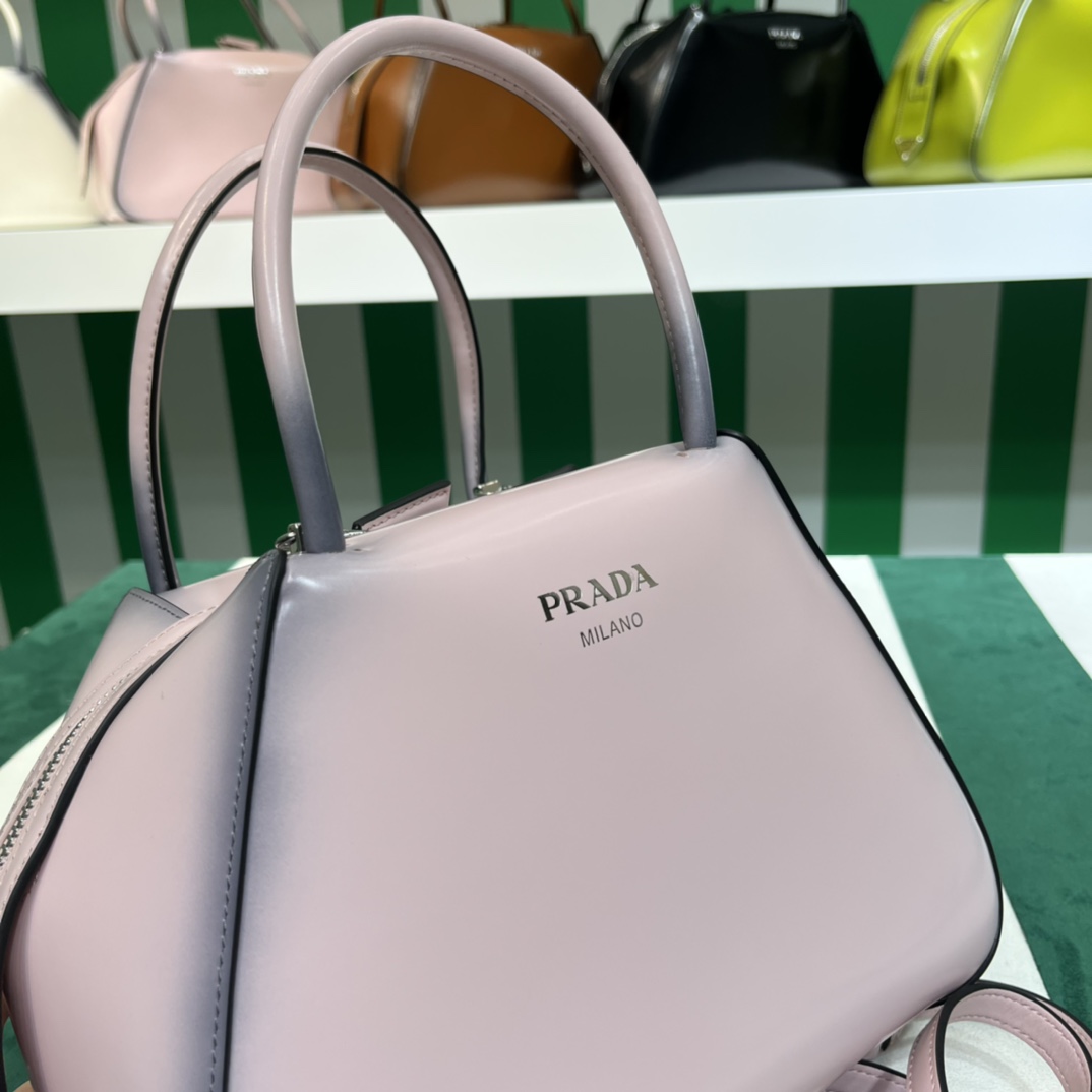 Handbags Prada 1BA366 size:25.5*18*13 cm - vstockx
