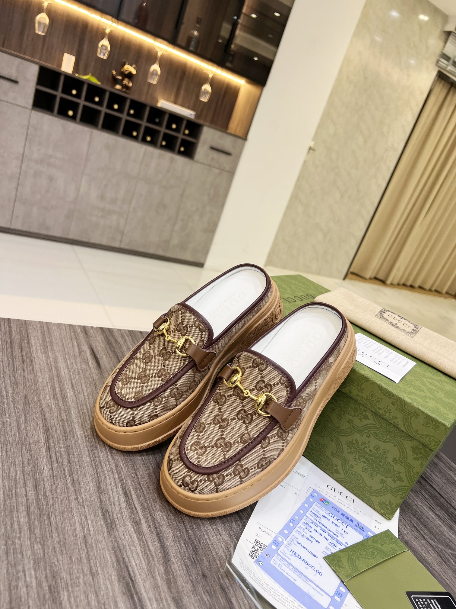 Gucci Women's WOMEN 6 - vstockx