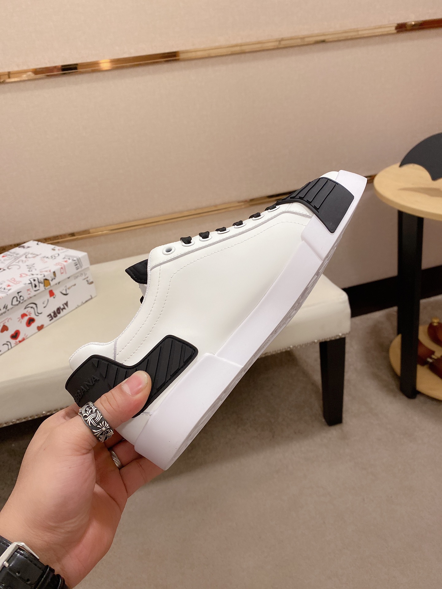 Dolce & Gabbana Low Tops Sneakers 65 - vstockx