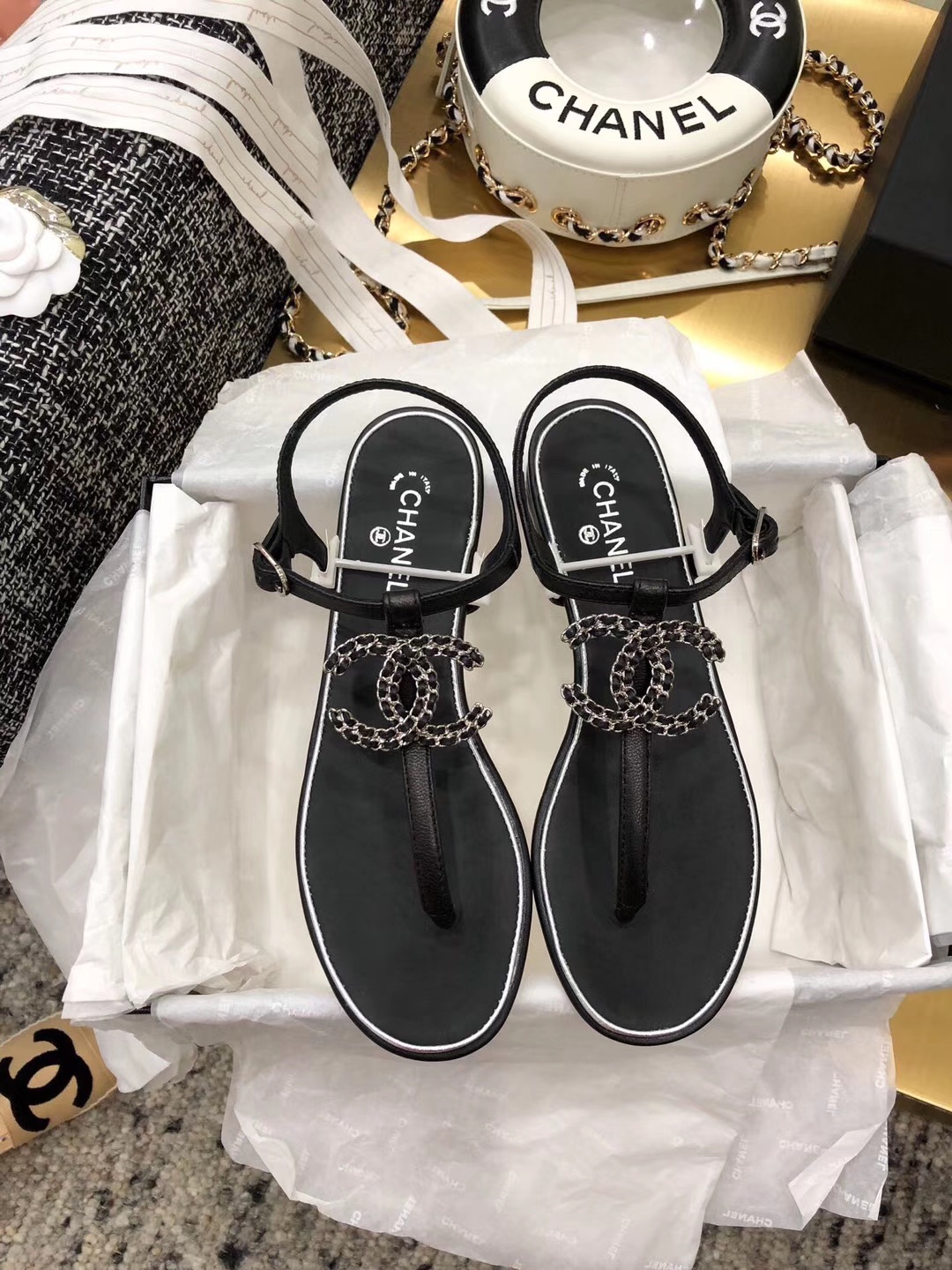 Chanel Slides 42 - vstockx