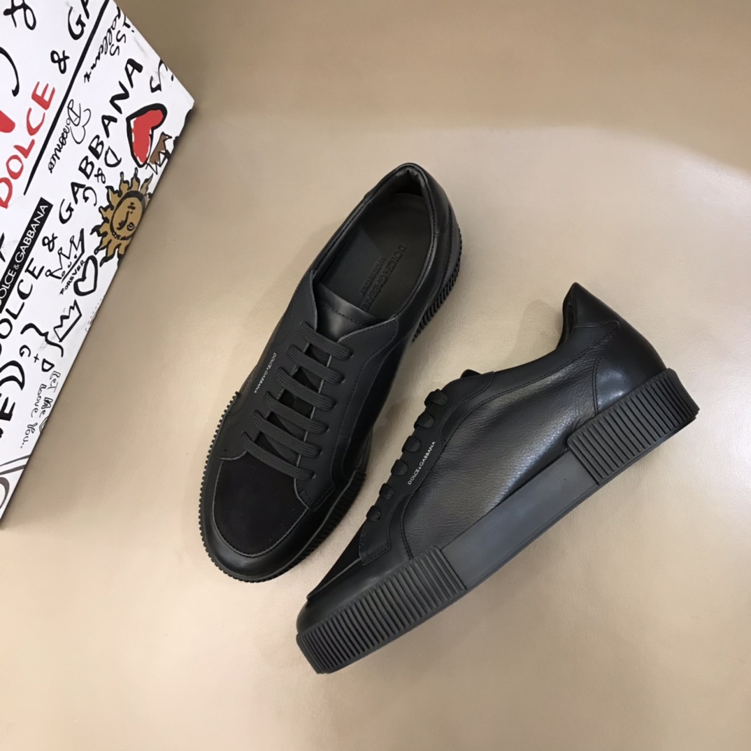 Dolce & Gabbana Low Tops Sneakers 18 - vstockx