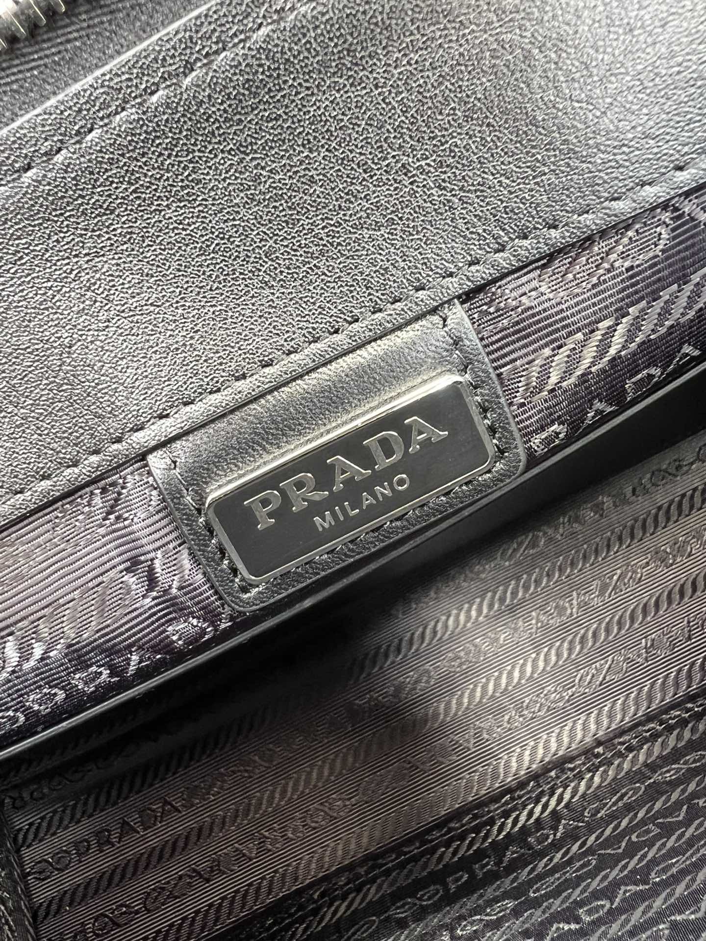 handbags prada 2VF039 25*7*5 - vstockx