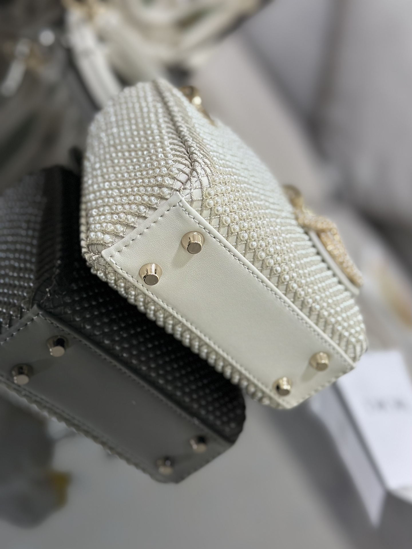 Handbag Dior S0856 size 12 x 10.2 x 5 cm - vstockx