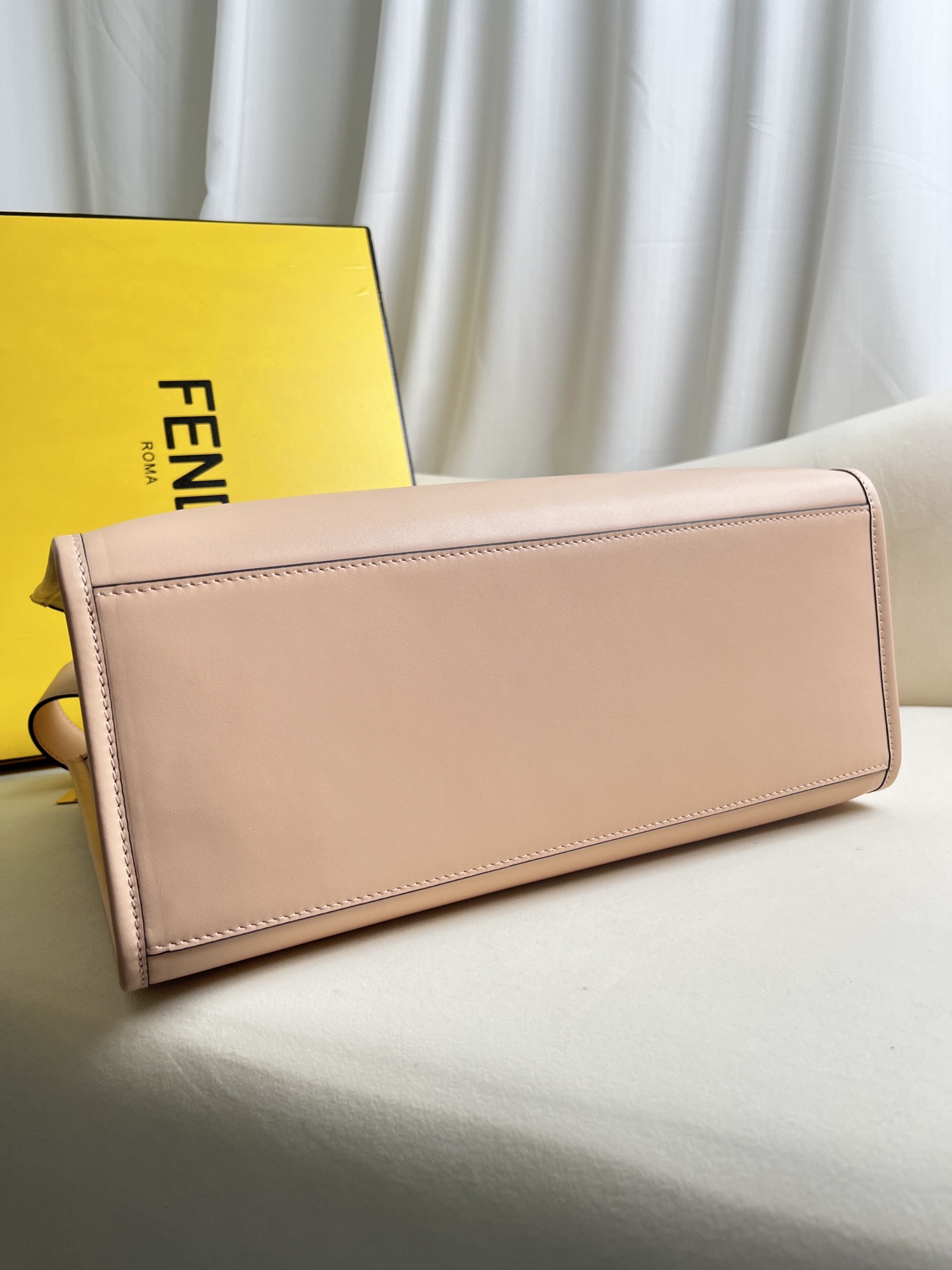 handbags FENDI 877 size:17*35*31 - vstockx