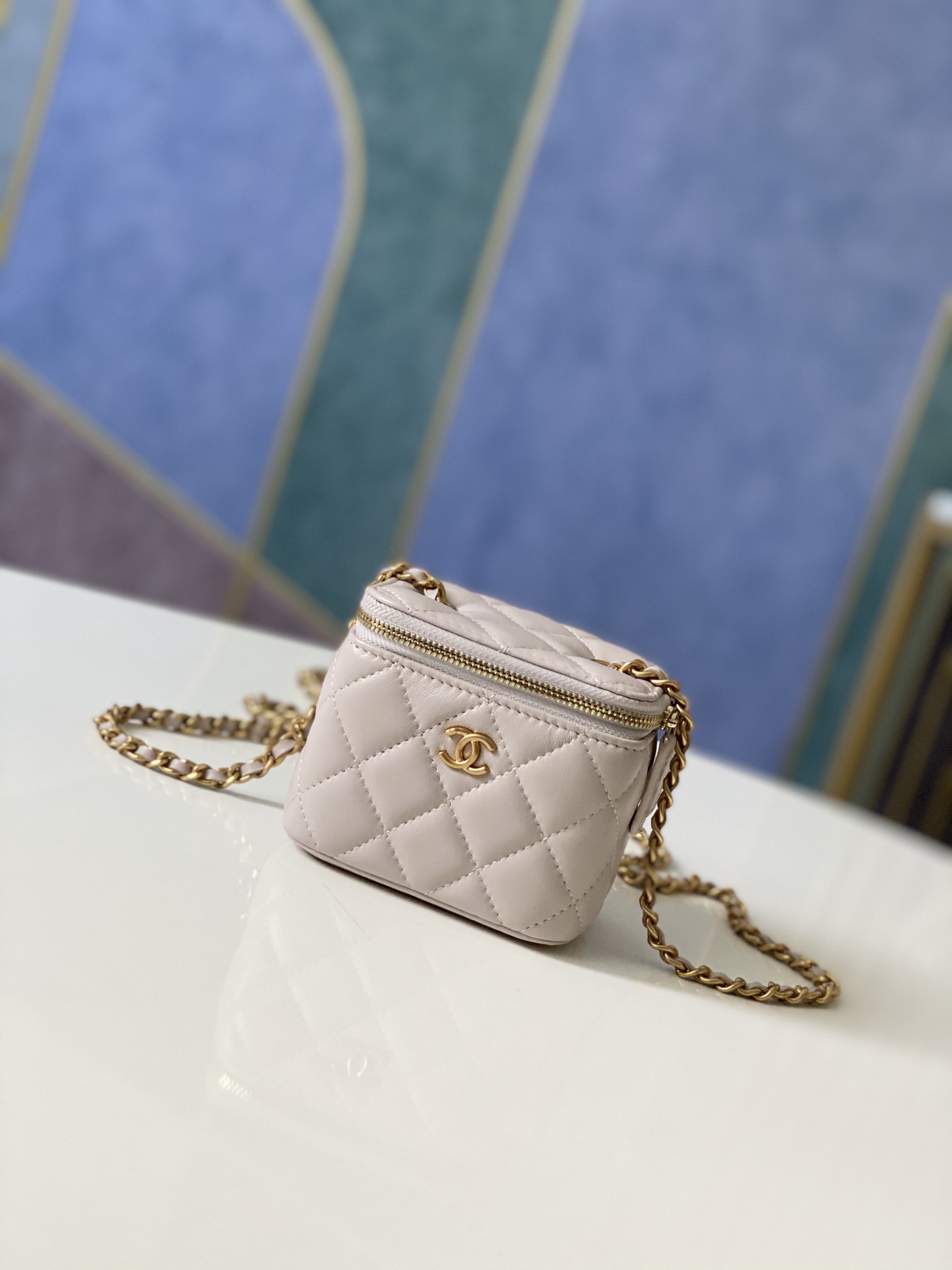 Handbag Chanel 81136 size 10.5 8.5 7 cm - vstockx