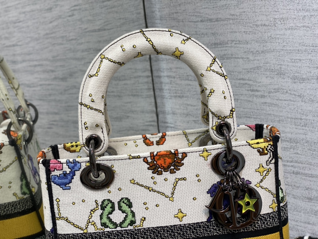 Handbags Lady Dior 6605 size  24*12*20 cm - vstockx