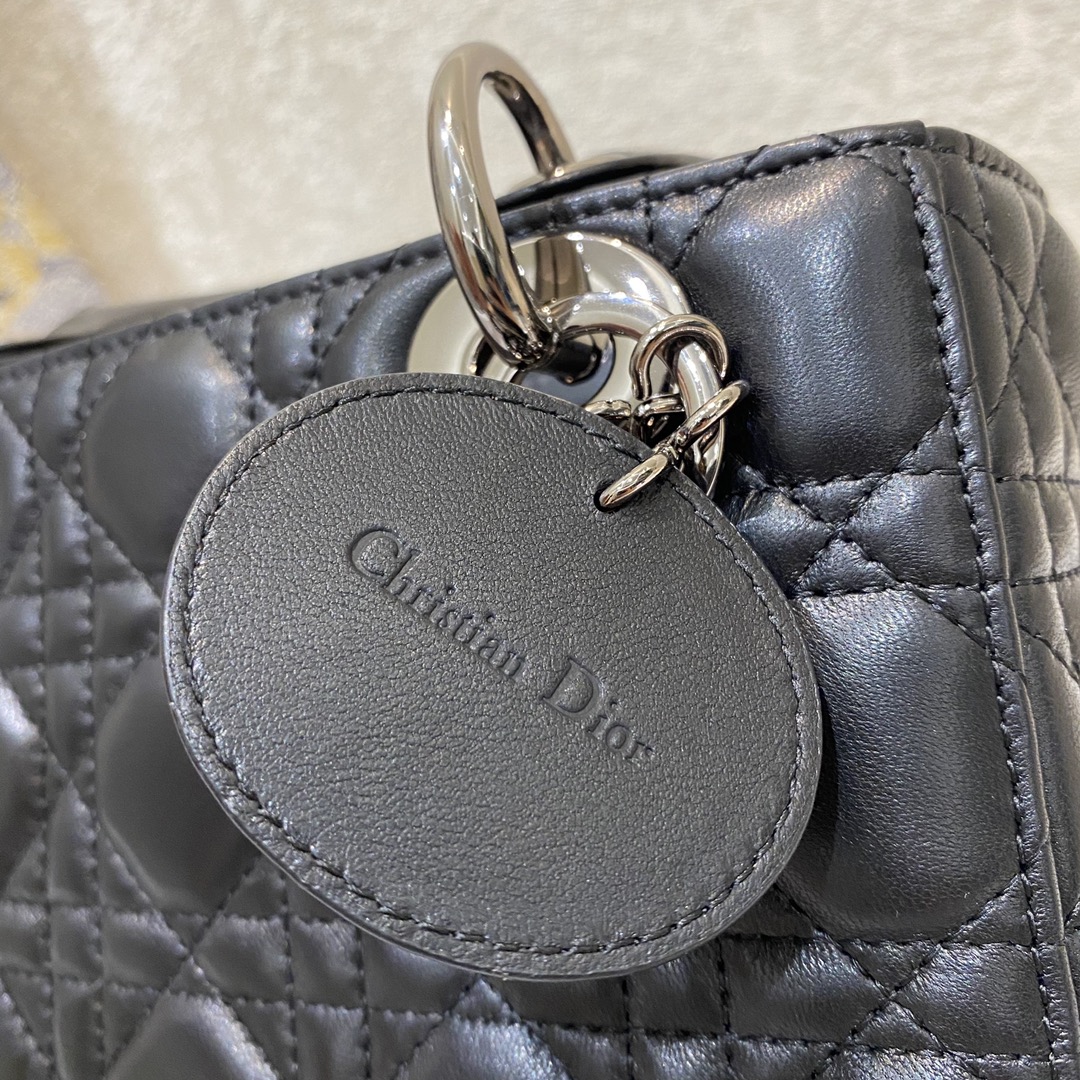 Handbags Lady Dior 6604 size  20 cm - vstockx