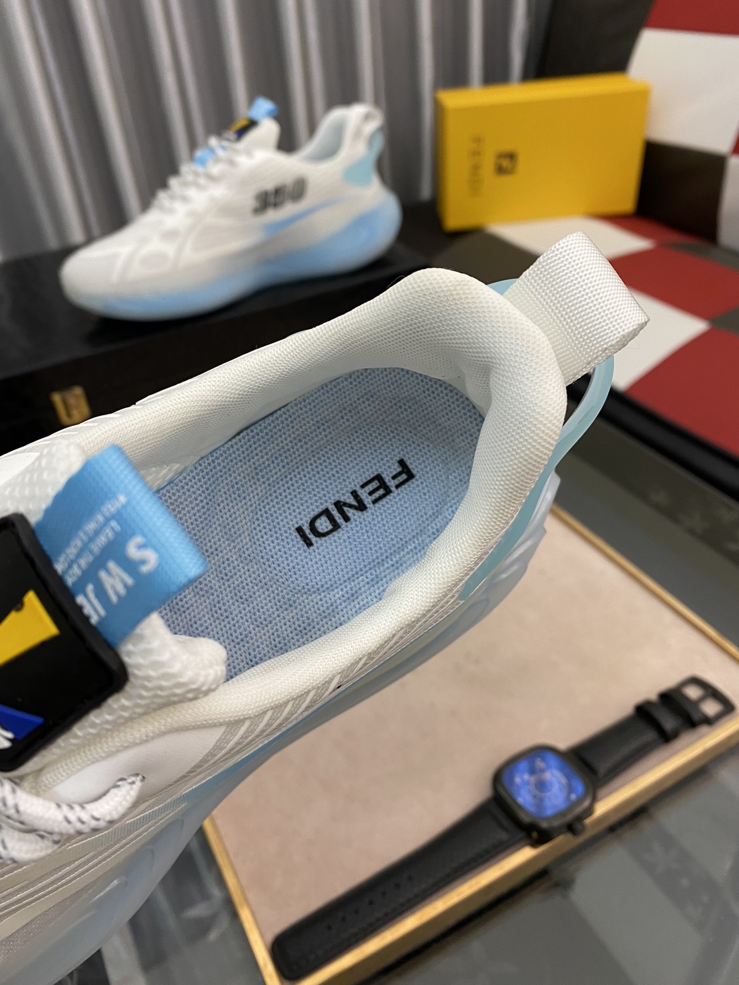 Fendi Low Top Sneakers 4 - vstockx