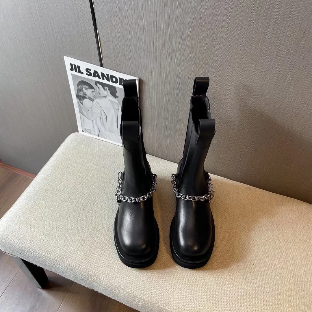 Bottega Veneta Boots 5 - vstockx