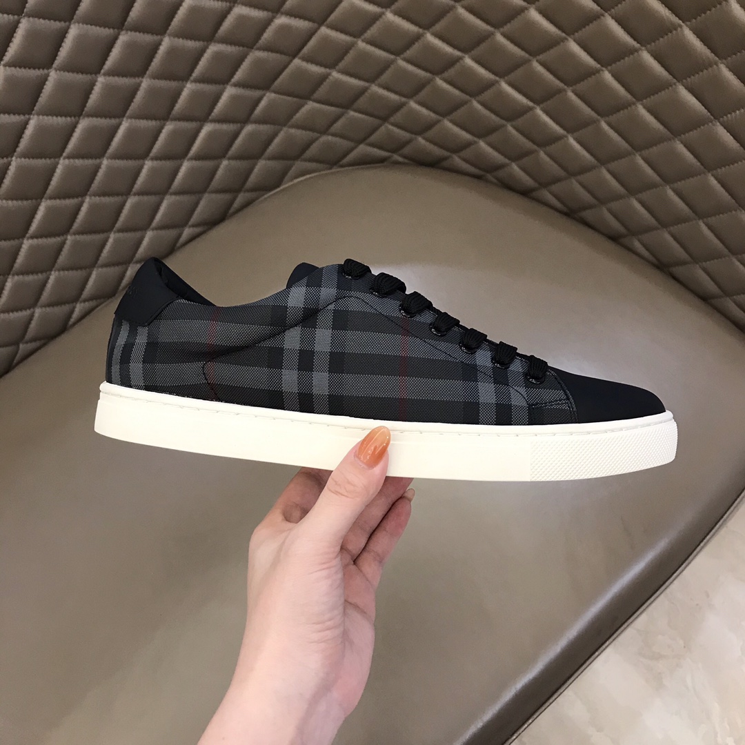 Burberry Perforated Check Sneaker 49 - vstockx