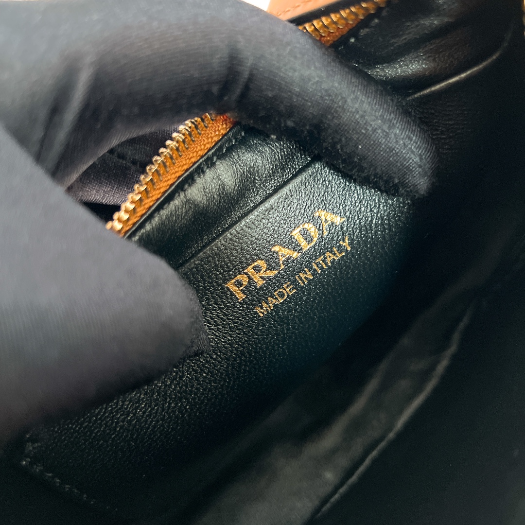 handbags prada 1BC199 18*16*5 - vstockx