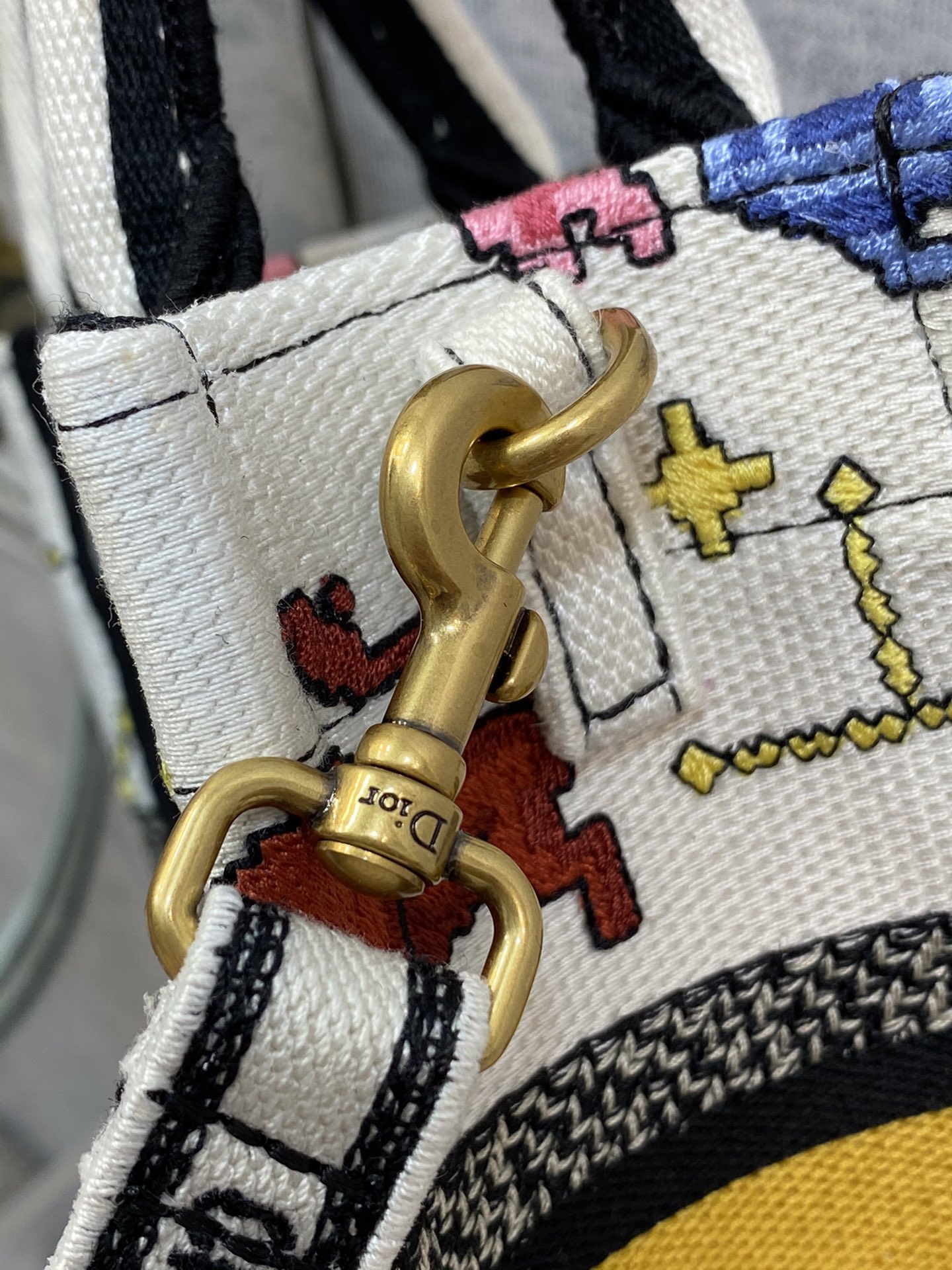 Handbag Dior size 13.5*5*18 cm - vstockx