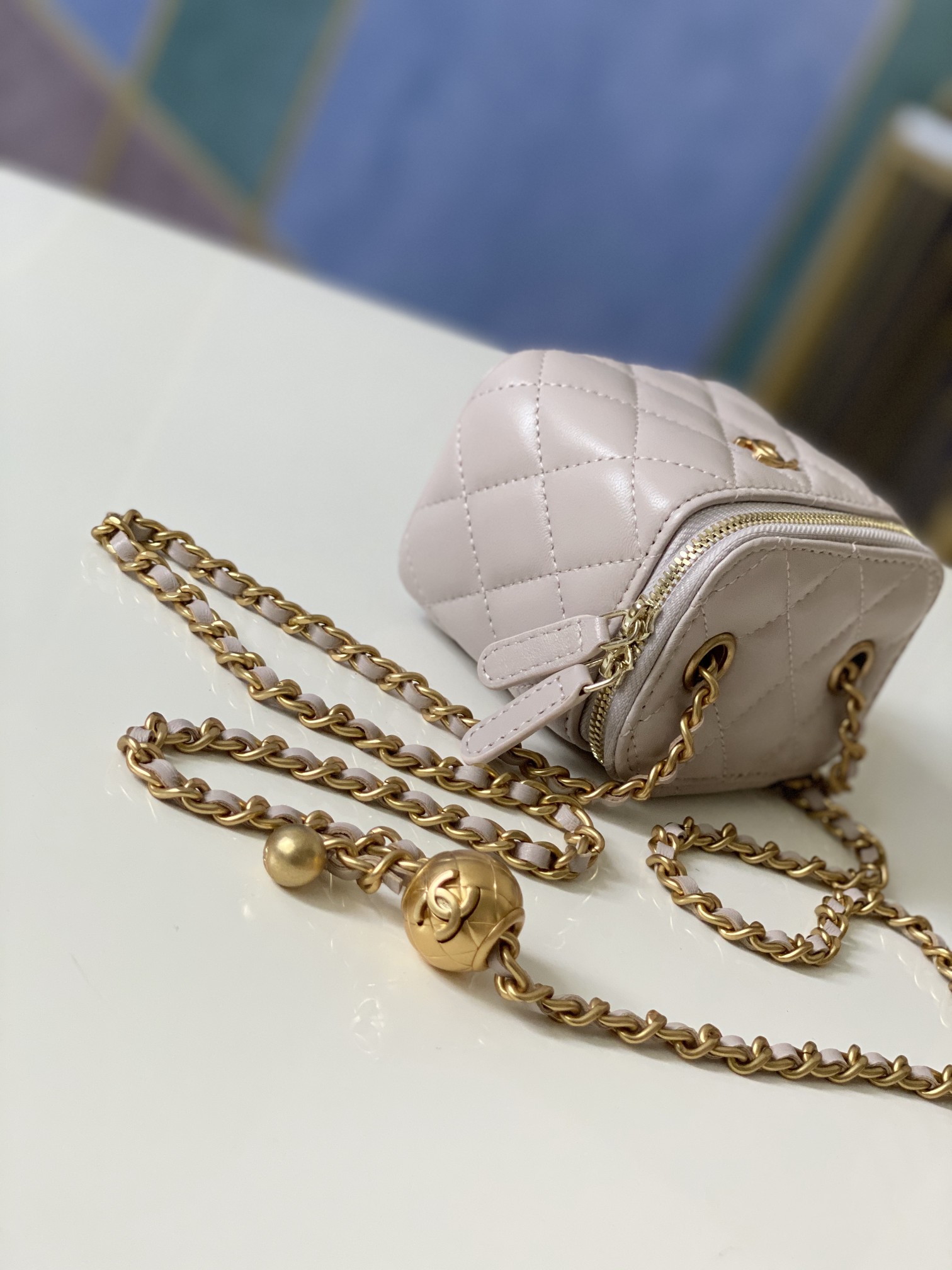 Handbag Chanel 81136 size 10.5 8.5 7 cm - vstockx