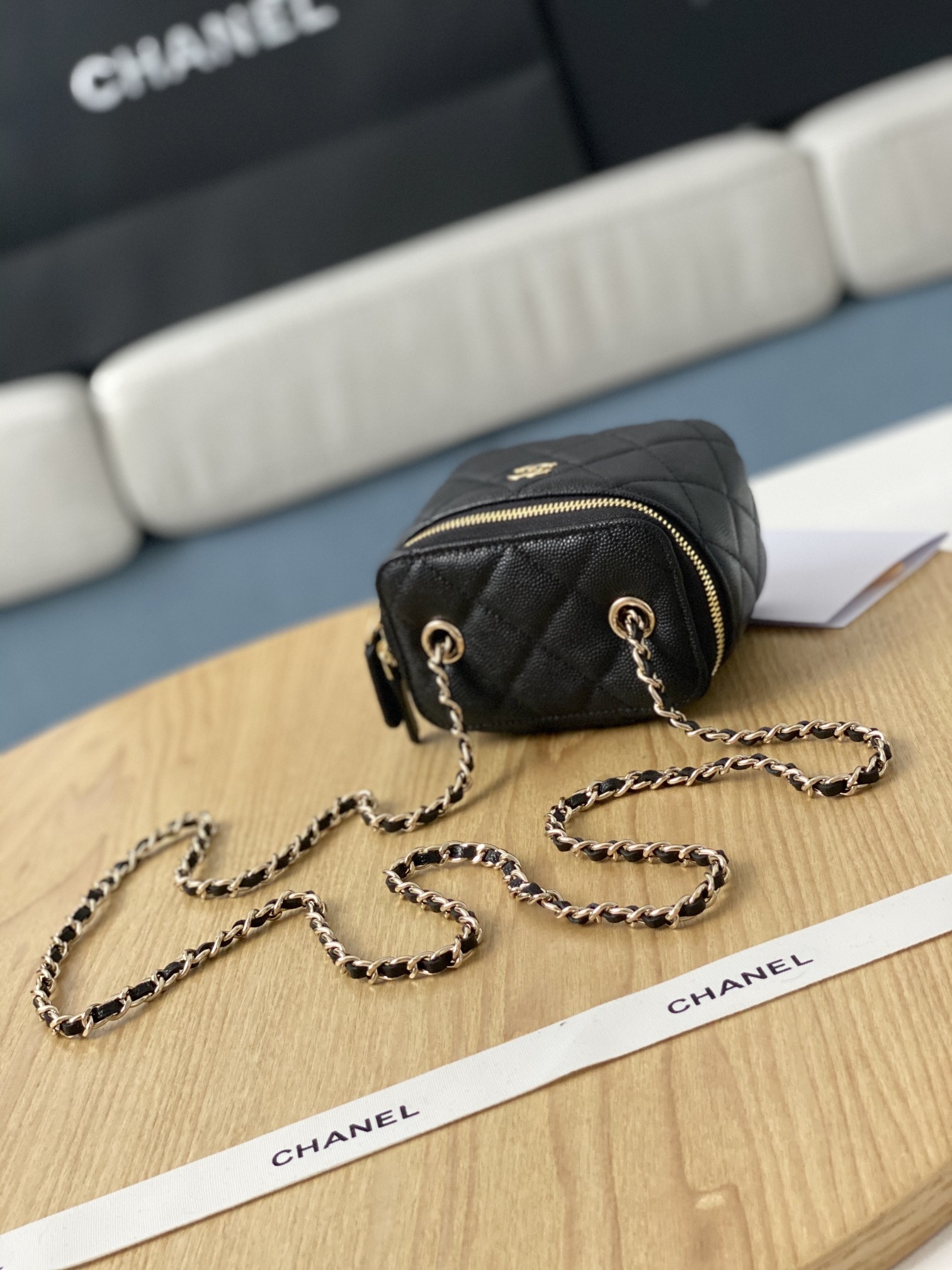 Handbag Chanel 81340 size 8.5*11*7 cm - vstockx