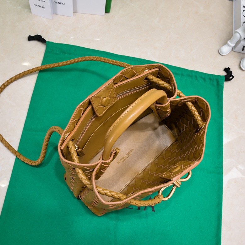 Handbags Bottega Veneta 7463 size:25*20*10 cm - vstockx