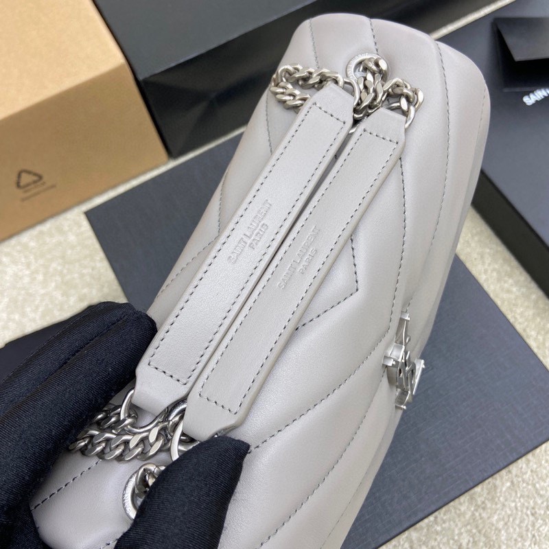 Handbags SAINT LAURENT 494699 size 25x17x9 cm - vstockx
