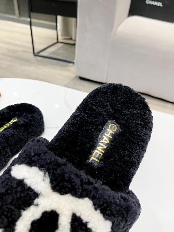 Chanel Slides 1 - vstockx