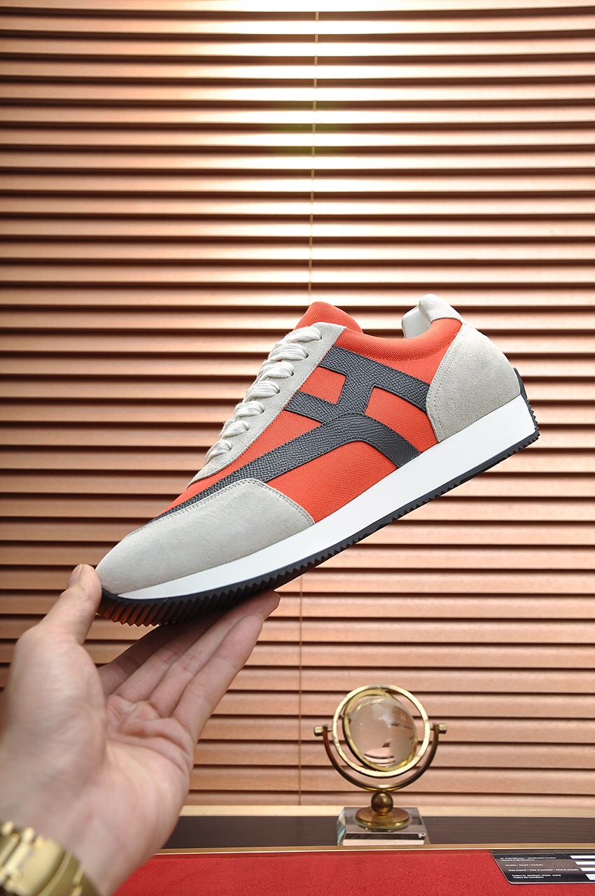 Hermes Low Top sneaker 26 - vstockx