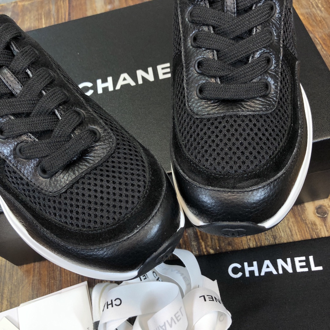 Chanel Fabric & Suede Calfskin Low Top Sneaker 38 - vstockx
