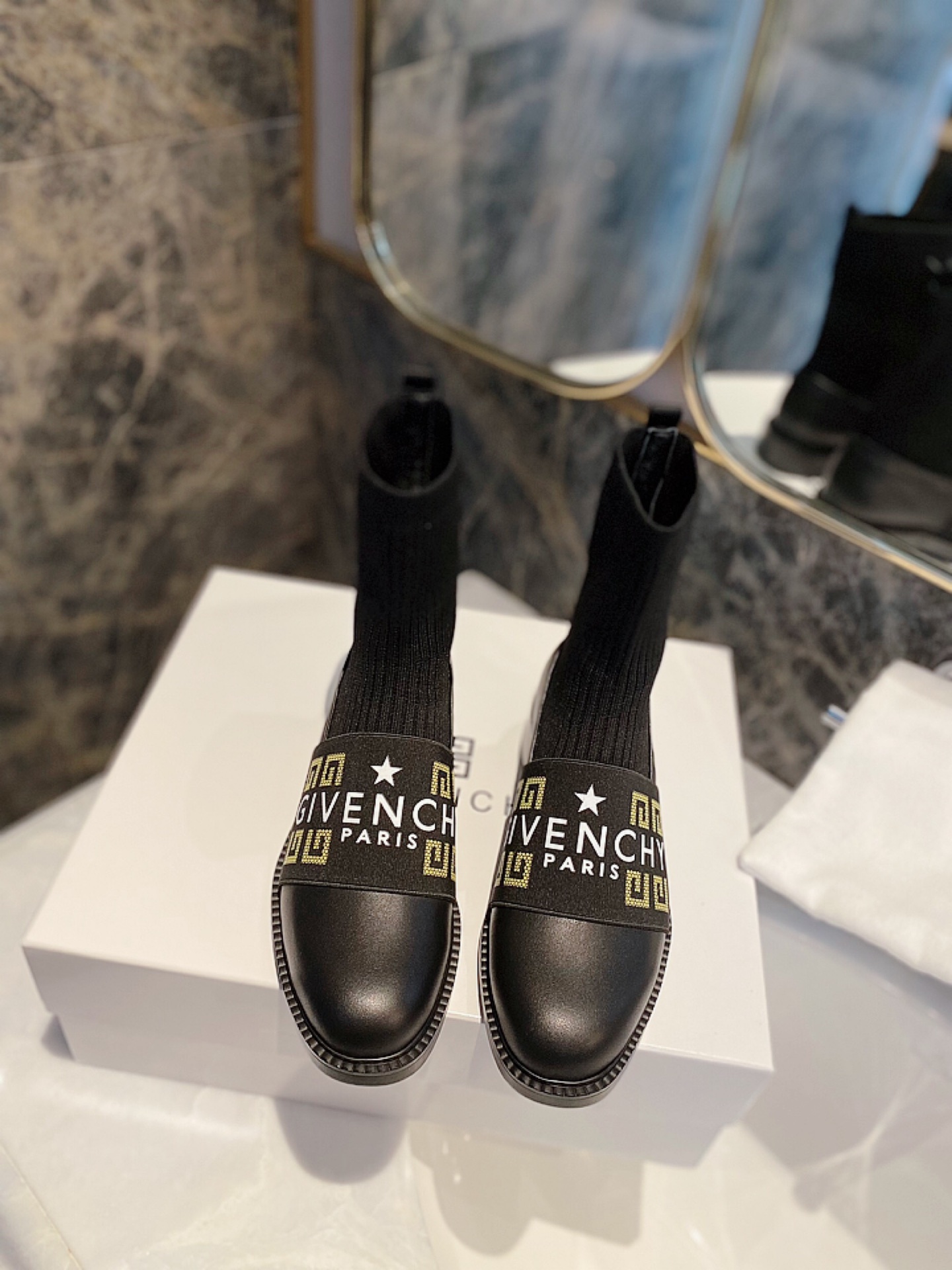 Givenchy Boots 13 - vstockx