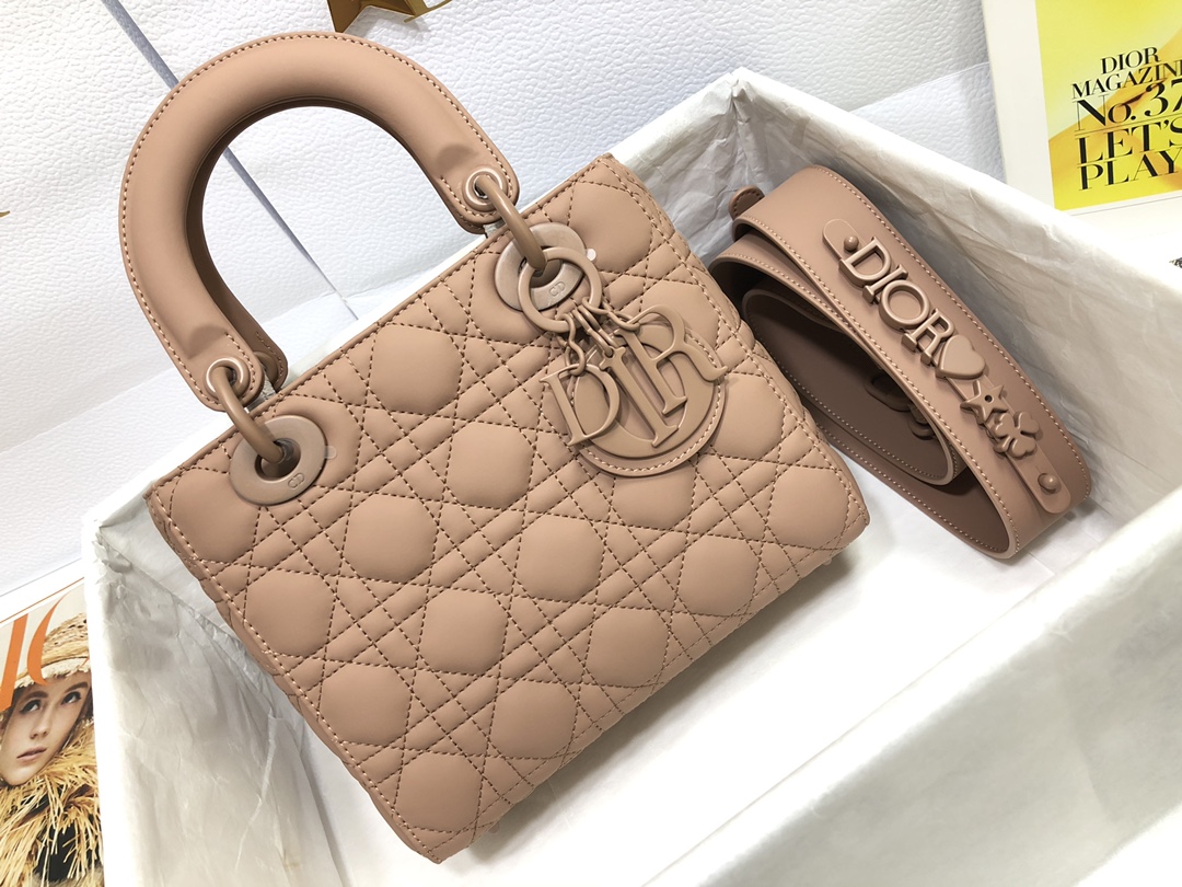 Handbag Dior M0538 size 20*16.5*8 cm - vstockx