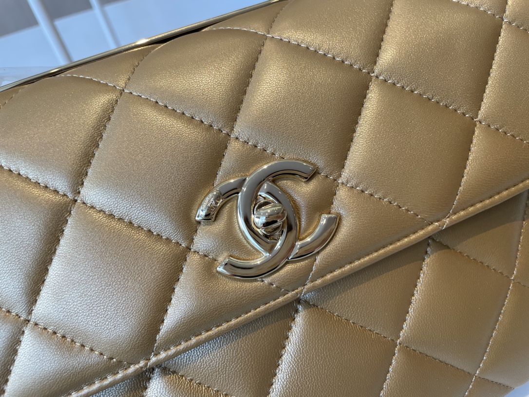 Handbag Chanel 92236 size 25x12x17 cm - vstockx