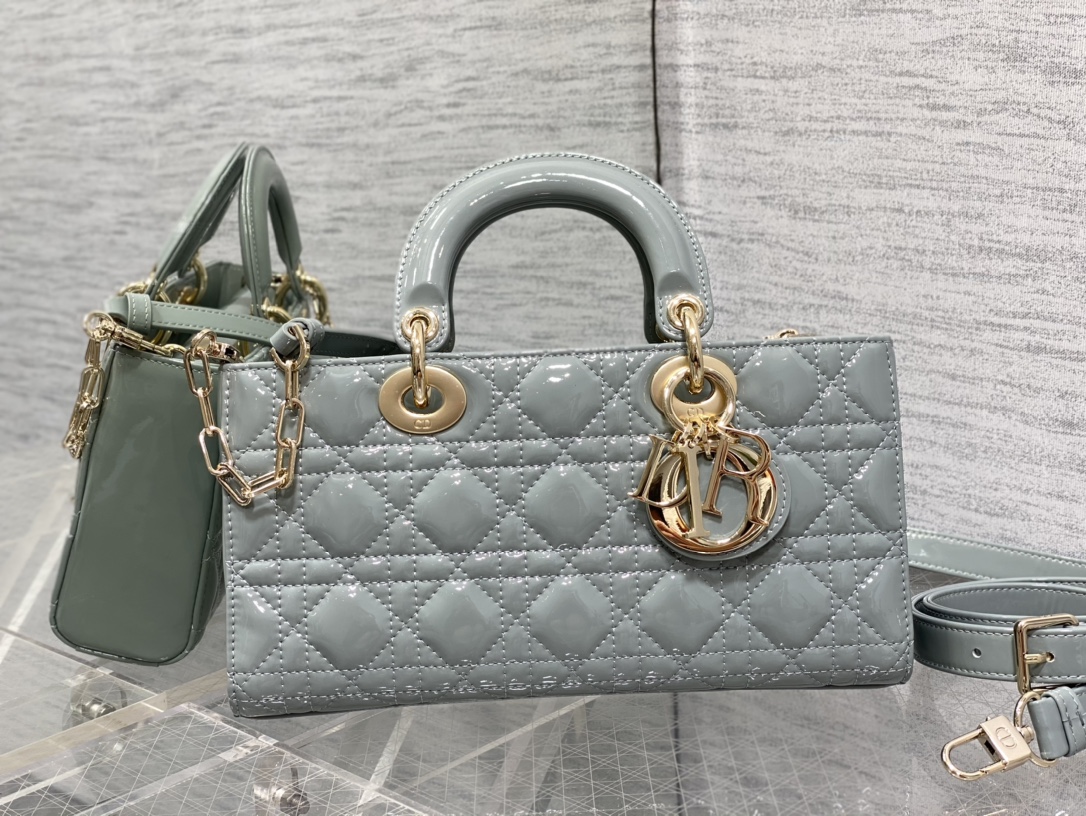 Handbag Dior size 26*6*14 cm - vstockx