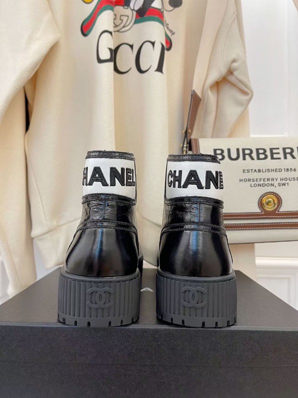 Chanel Platform Sneaker 1 - vstockx