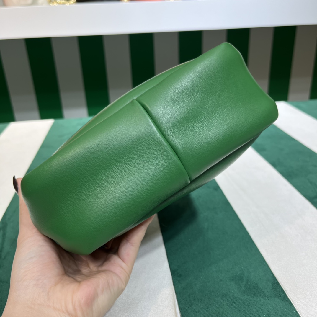 Handbags Prada 1BA359 size:15.5*10*18 cm - vstockx