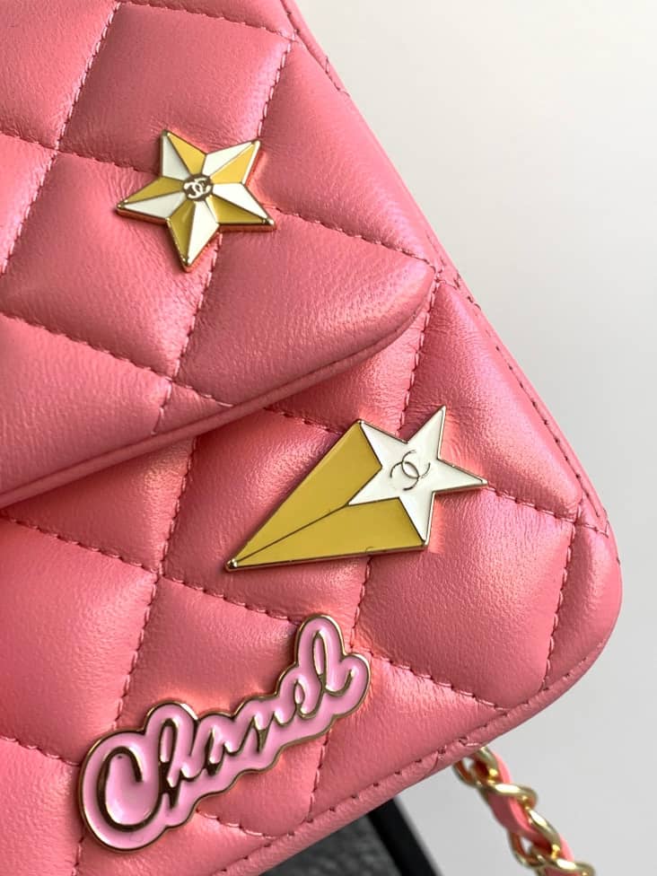 Handbag Chanel AS01116 size 20  cm - vstockx