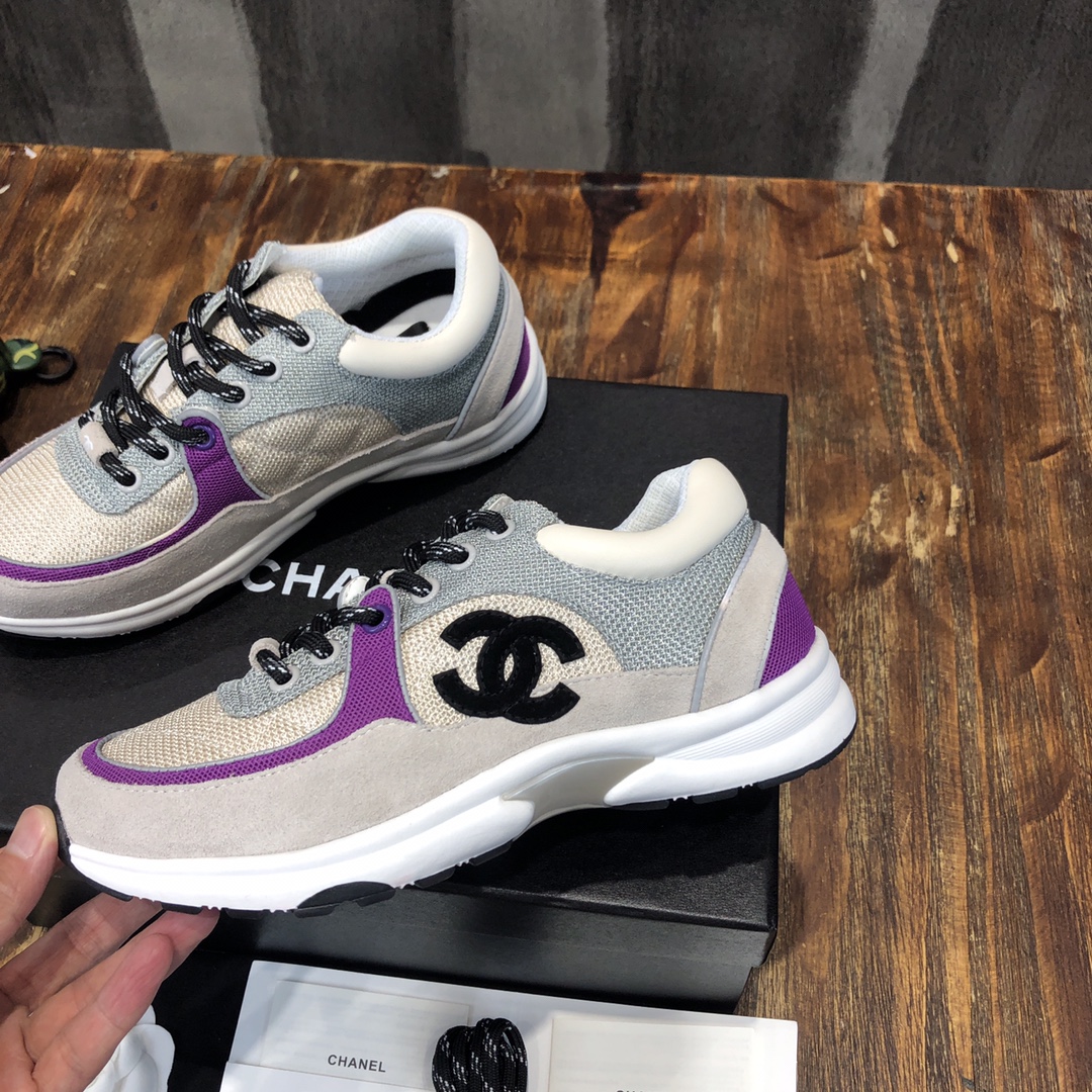 Chanel Fabric & Suede Calfskin Low Top Sneaker 3 - vstockx