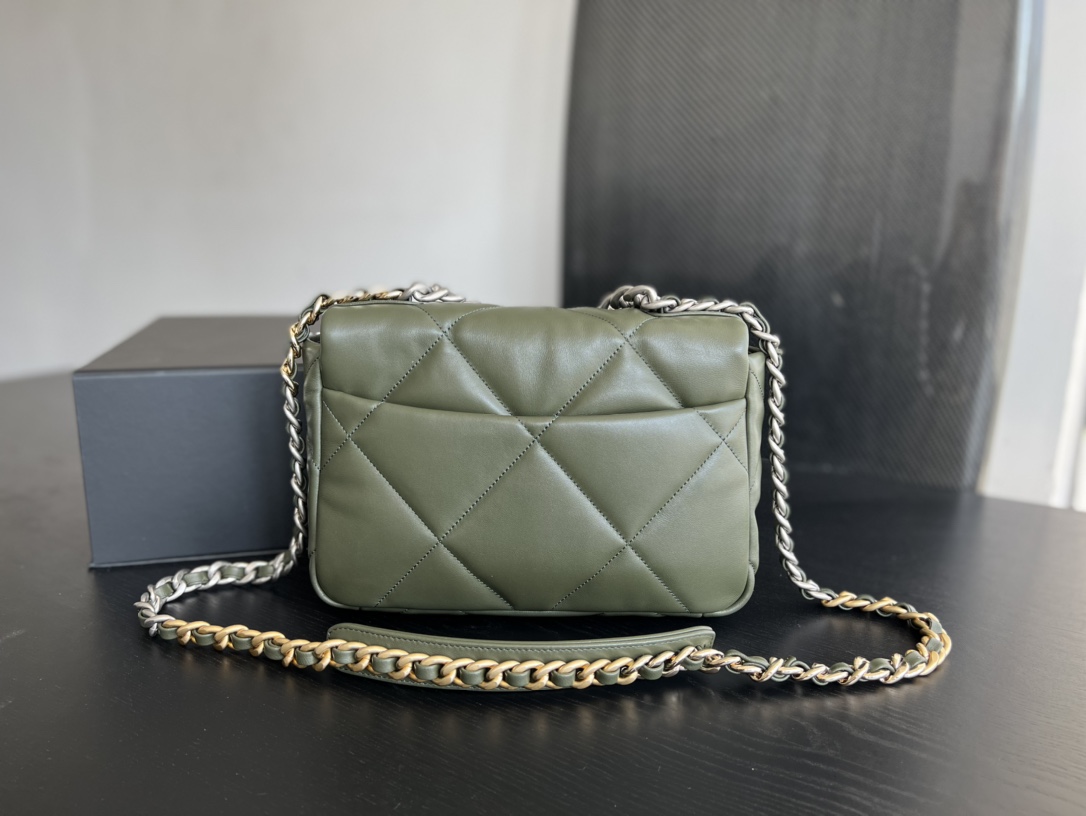 Handbag Chanel 1160 size 26cmx16cmx9 cm - vstockx