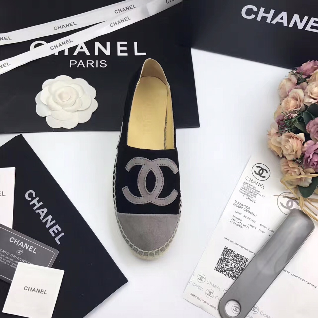 Chanel Loafers 18 - vstockx