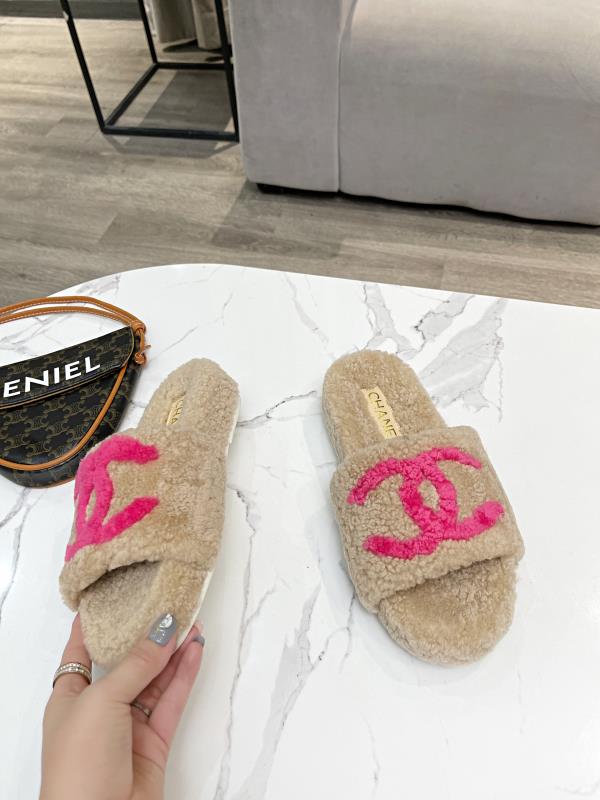 Chanel Slides 4 - vstockx